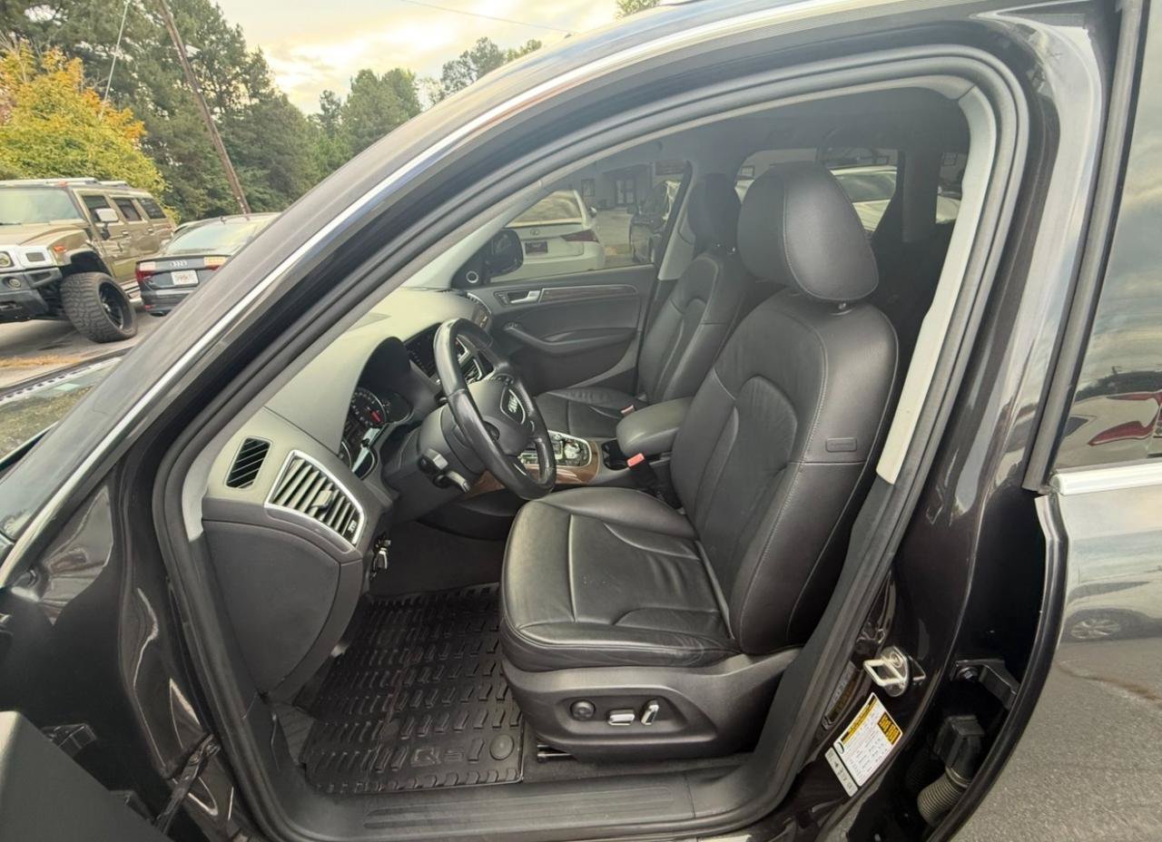 Used 2016 Audi Q5 2.0T Premium Plus w/ Technology Package AWD/4WD image 9