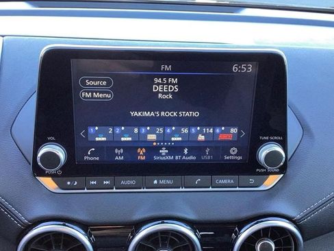 New 2025 Nissan Sentra SV FWD image 17