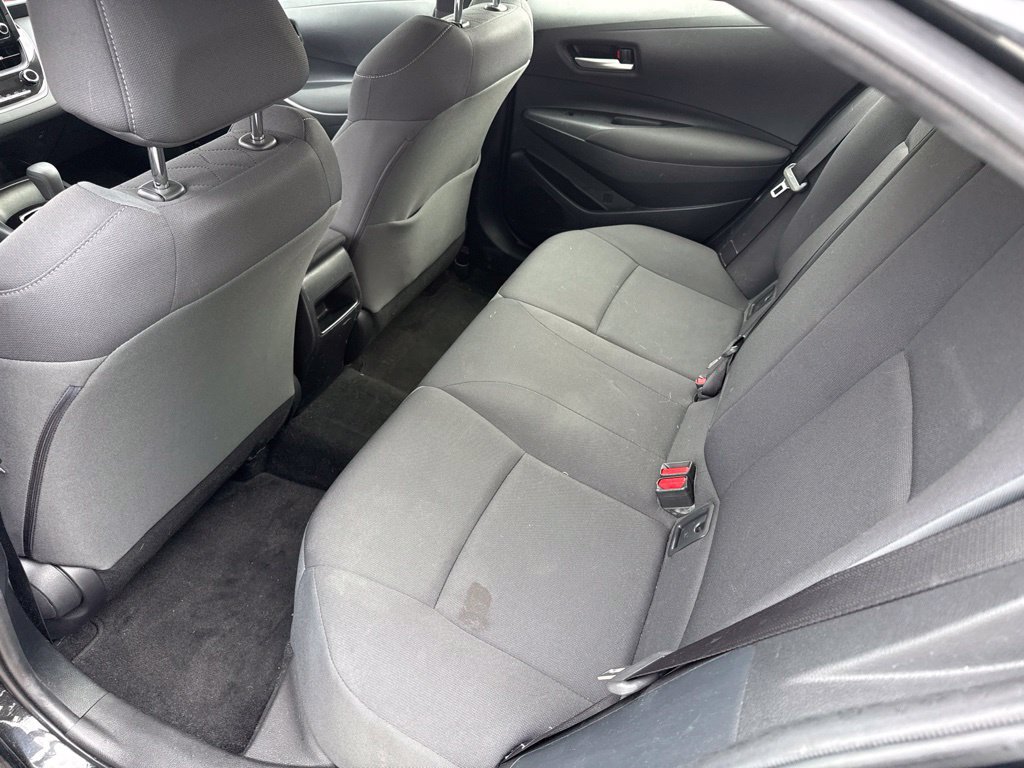 Used 2021 Toyota Corolla LE w/ Carpet Mat Package (TMS) FWD image 11