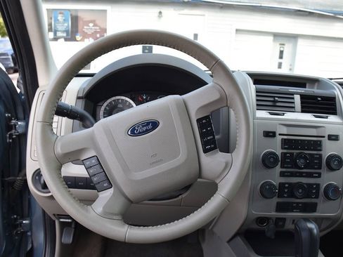 Used 2012 Ford Escape XLT FWD image 22