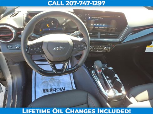 New 2026 Chevrolet Trax RS image 14