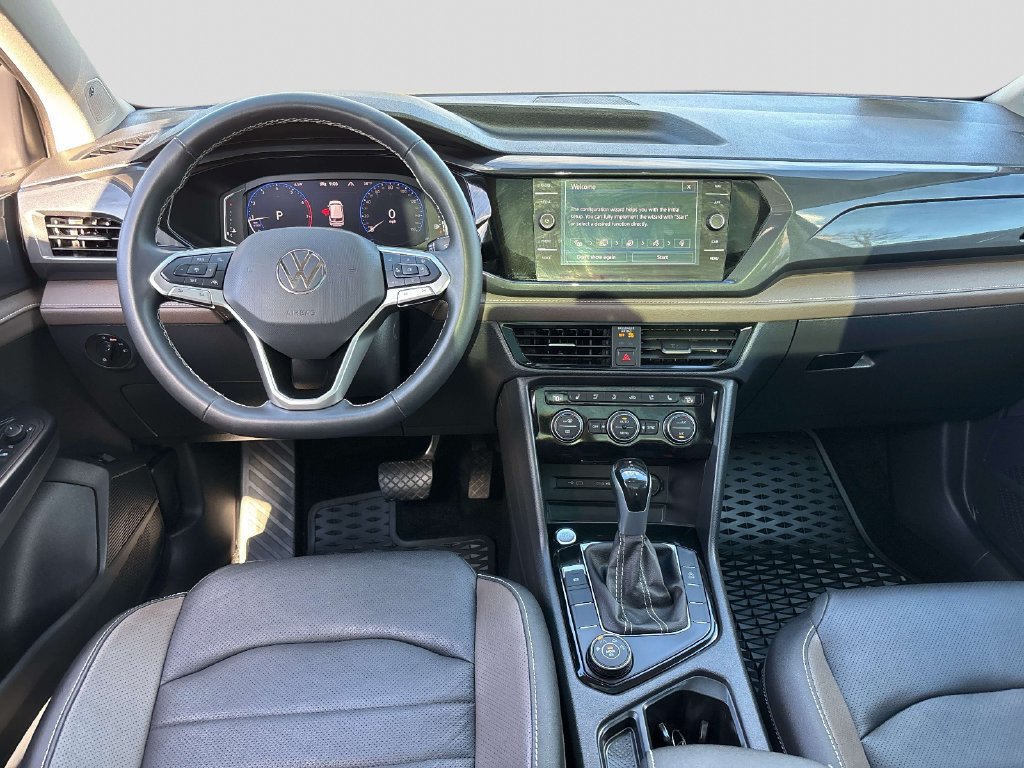 Certified 2024 Volkswagen Taos SEL AWD/4WD image 14