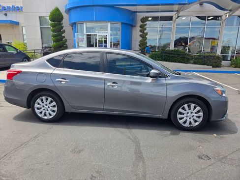 Used 2018 Nissan Sentra S FWD image 2