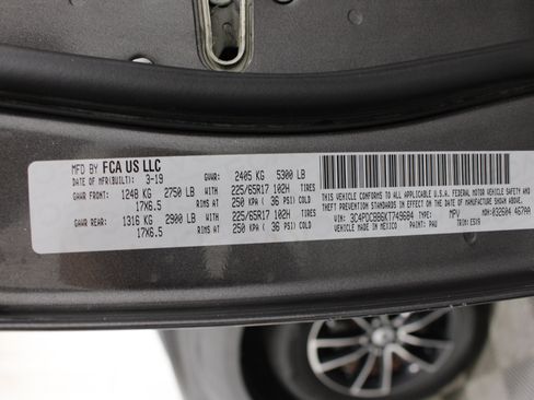 Used 2019 Dodge Journey SE w/ Blacktop Package FWD image 36