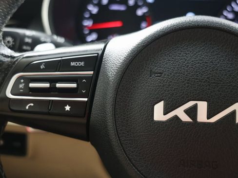 Used 2023 Kia Stinger GT2 image 28