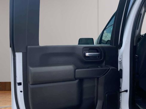 Used 2022 Chevrolet Silverado 2500 LT AWD/4WD image 16