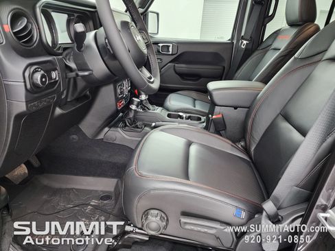 New 2025 Jeep Wrangler Unlimited Rubicon w/ Steel Bumper Group image 7