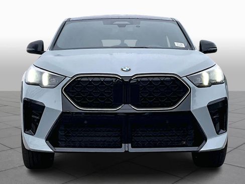 New 2026 BMW X2 xDrive28i w/ Technology Package image 3