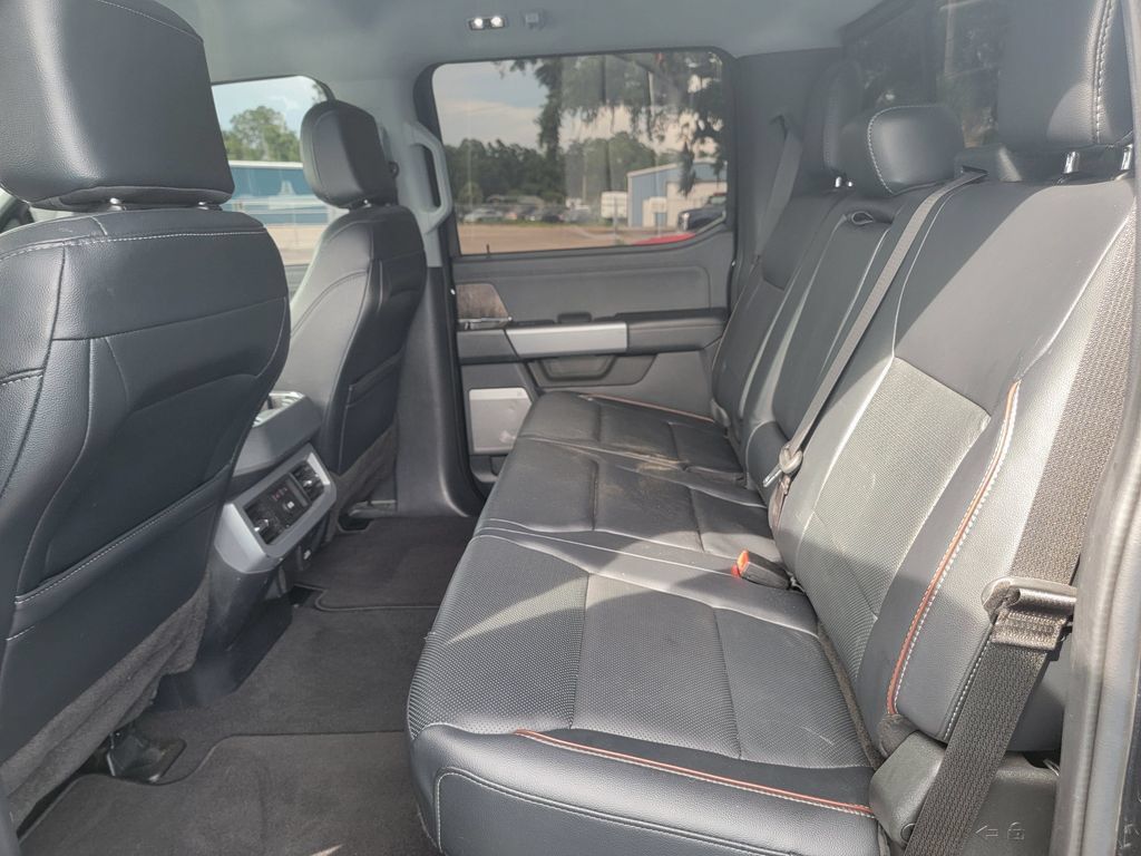 Used 2024 Ford F250 Lariat AWD/4WD image 25