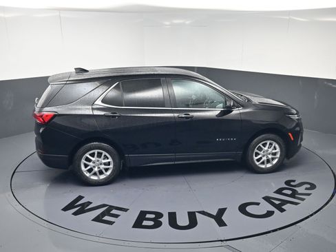 Certified 2024 Chevrolet Equinox LT image 32