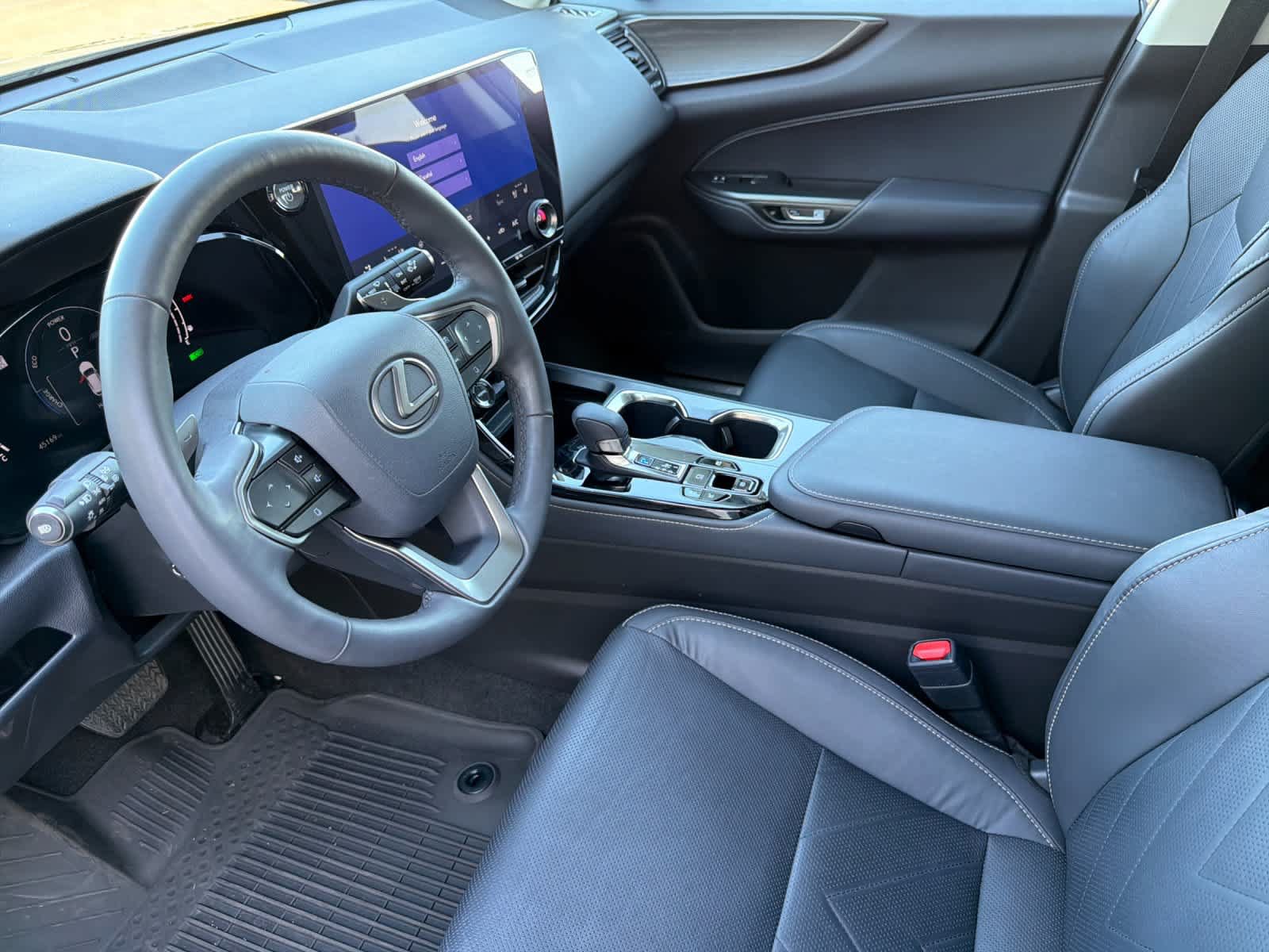 Used 2023 Lexus NX 350h AWD w/ Vision Package image 11