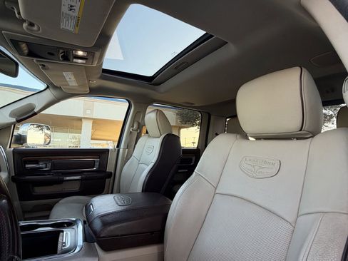 Used 2018 RAM 2500 Longhorn w/ Longhorn Southfork Package image 27