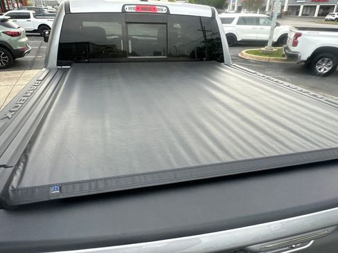 Used 2022 RAM 1500 Limited w/ Body Color Bumper Group AWD/4WD image 19
