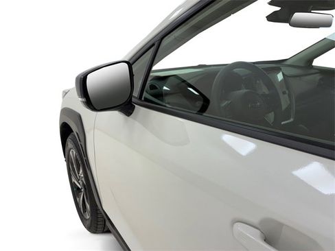 Used 2024 Subaru Crosstrek 2.0i Premium image 10