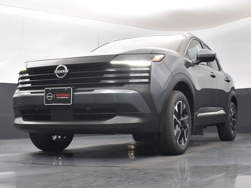 New 2025 Nissan Kicks SV w/ SV Premium Package image 37