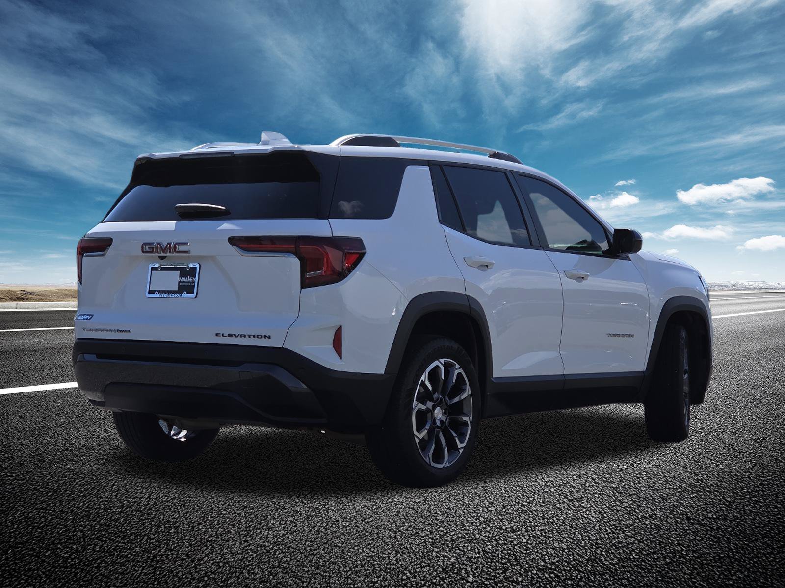 Used 2025 GMC Terrain Elevation w/ Elevation Premium Package AWD/4WD image 15