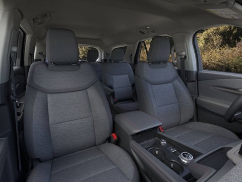 New 2026 Ford Explorer Active RWD image 12