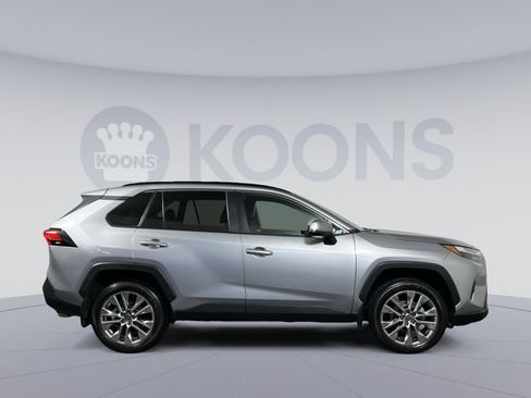 Used 2023 Toyota RAV4 XLE Premium AWD/4WD image 8