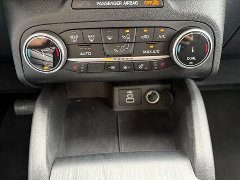 Used 2024 Ford Escape Active AWD/4WD image 31