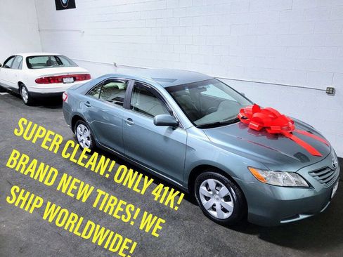 Used 2007 Toyota Camry LE image 1