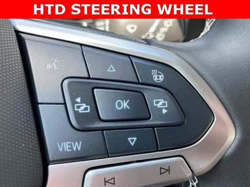 New 2025 Volkswagen Taos S image 5