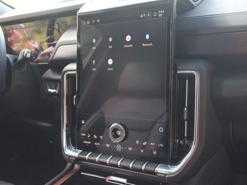 New 2026 GMC Yukon Denali w/ Denali Reserve Package image 17