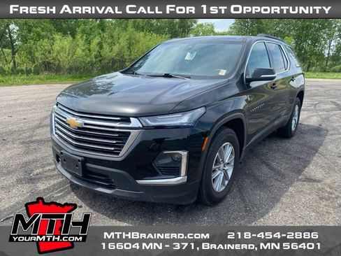 Used 2023 Chevrolet Traverse LT w/ LPO, Floor Liner Package AWD/4WD image 4
