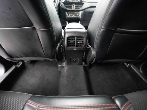 Used 2023 Ford Escape ST-Line image 22