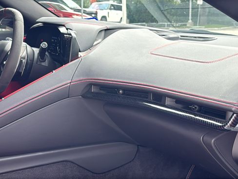 Used 2023 Chevrolet Corvette Stingray Preferred Cpe w/ Z51 Performance Package RWD image 23