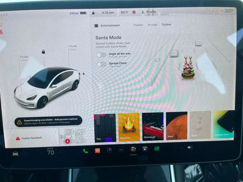 Used 2020 Tesla Model 3 Standard Range image 16