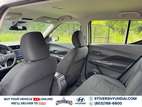 Used 2023 Nissan Kicks SV FWD image 22