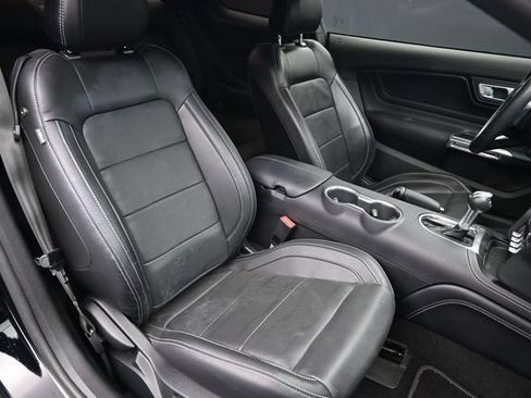 Used 2020 Ford Mustang GT Premium w/ GT Performance Package RWD image 18