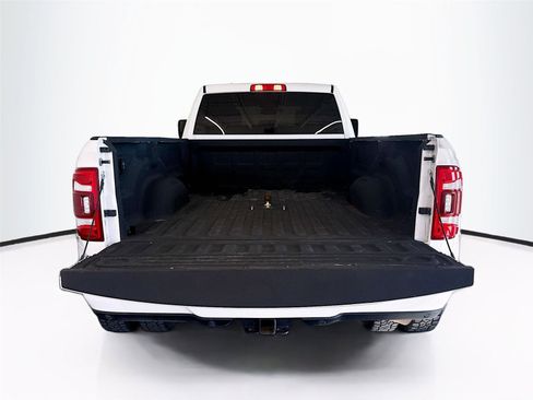 Used 2024 RAM 3500 Big Horn w/ Sport Appearance Package image 18