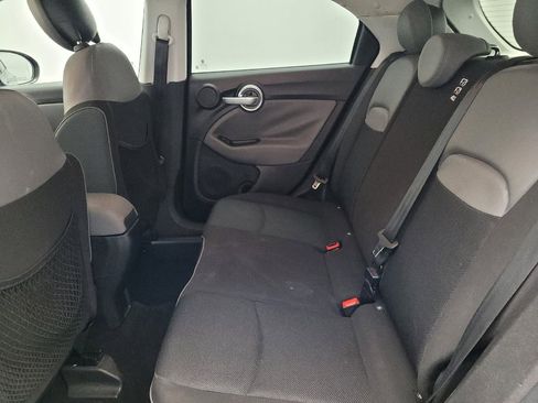 Used 2016 FIAT 500X Easy image 18