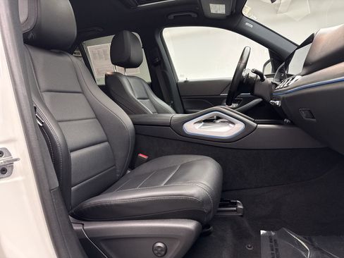 Used 2022 Mercedes-Benz GLE 350 4MATIC w/ Premium Package image 18