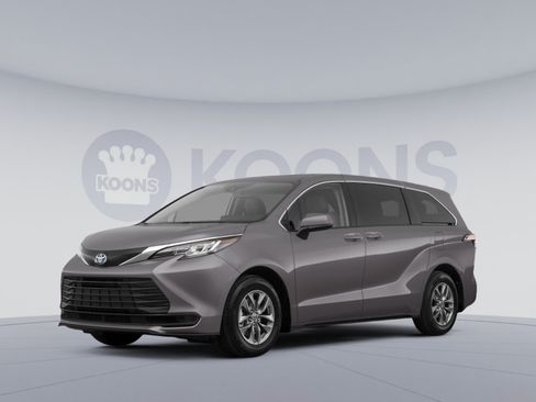 Used 2022 Toyota Sienna LE w/ LE Plus Package AWD/4WD image 1
