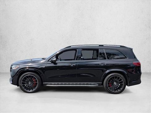 Used 2024 Mercedes-Benz GLS 63 AMG 4MATIC image 9