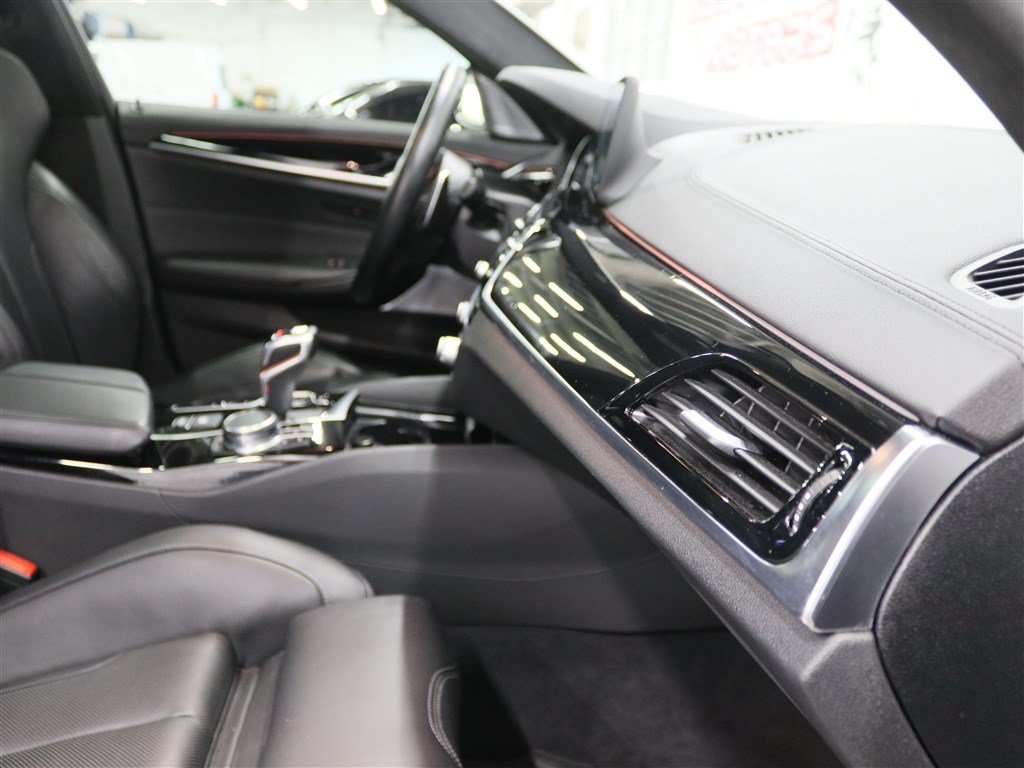 Used 2018 BMW M5 w/ Executive Package AWD/4WD image 33