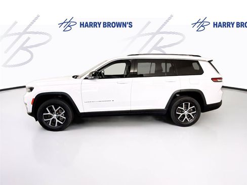 Used 2024 Jeep Grand Cherokee L Limited AWD/4WD image 30