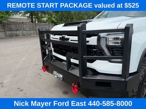 Used 2024 Chevrolet Silverado 3500 LT w/ Z71 Sport Edition AWD/4WD image 11