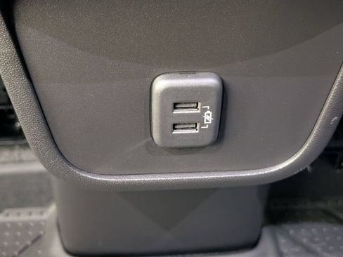 Used 2024 Chevrolet Equinox LT w/ LPO, Floor Liner Package FWD image 25
