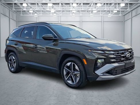 Certified 2025 Hyundai Tucson SEL FWD image 3