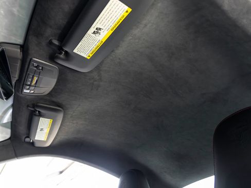 Certified 2018 Porsche 911 GT3 RWD image 30