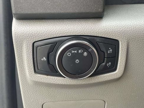 Used 2017 Ford F250 XL w/ Power Equipment Group RWD image 28