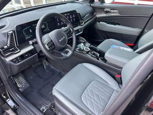 Used 2025 Kia Sportage X-Line image 16