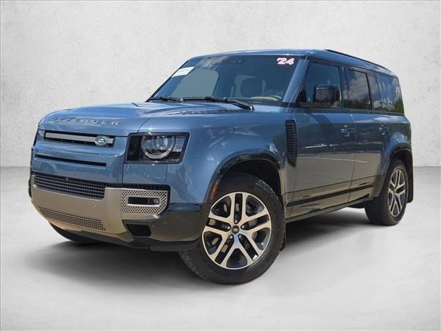 Used 2024 Land Rover Defender 110 X-Dynamic SE AWD/4WD image 1