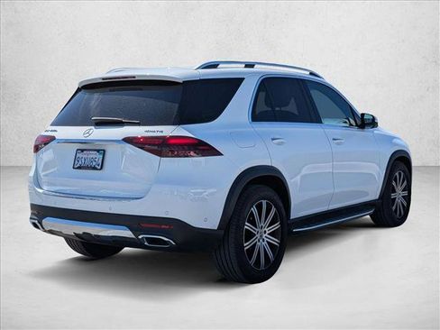 Certified 2025 Mercedes-Benz GLE 450e 4MATIC image 5