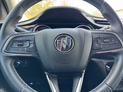 Used 2023 Buick Encore GX Select FWD image 17