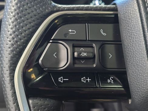 Used 2022 Toyota Tundra Limited image 39