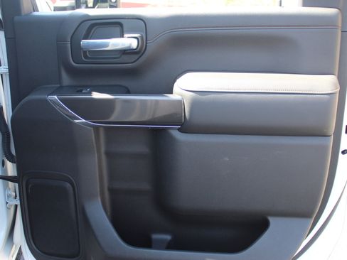 Used 2020 GMC Sierra 2500 AT4 w/ AT4 Premium Package image 33